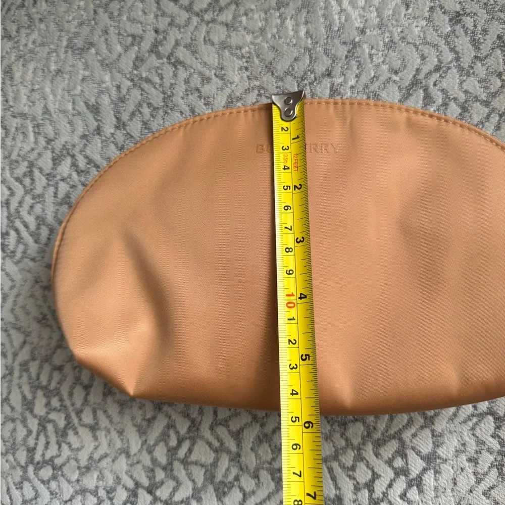 Burberry tan/camel crescent makeup pouch NWOT